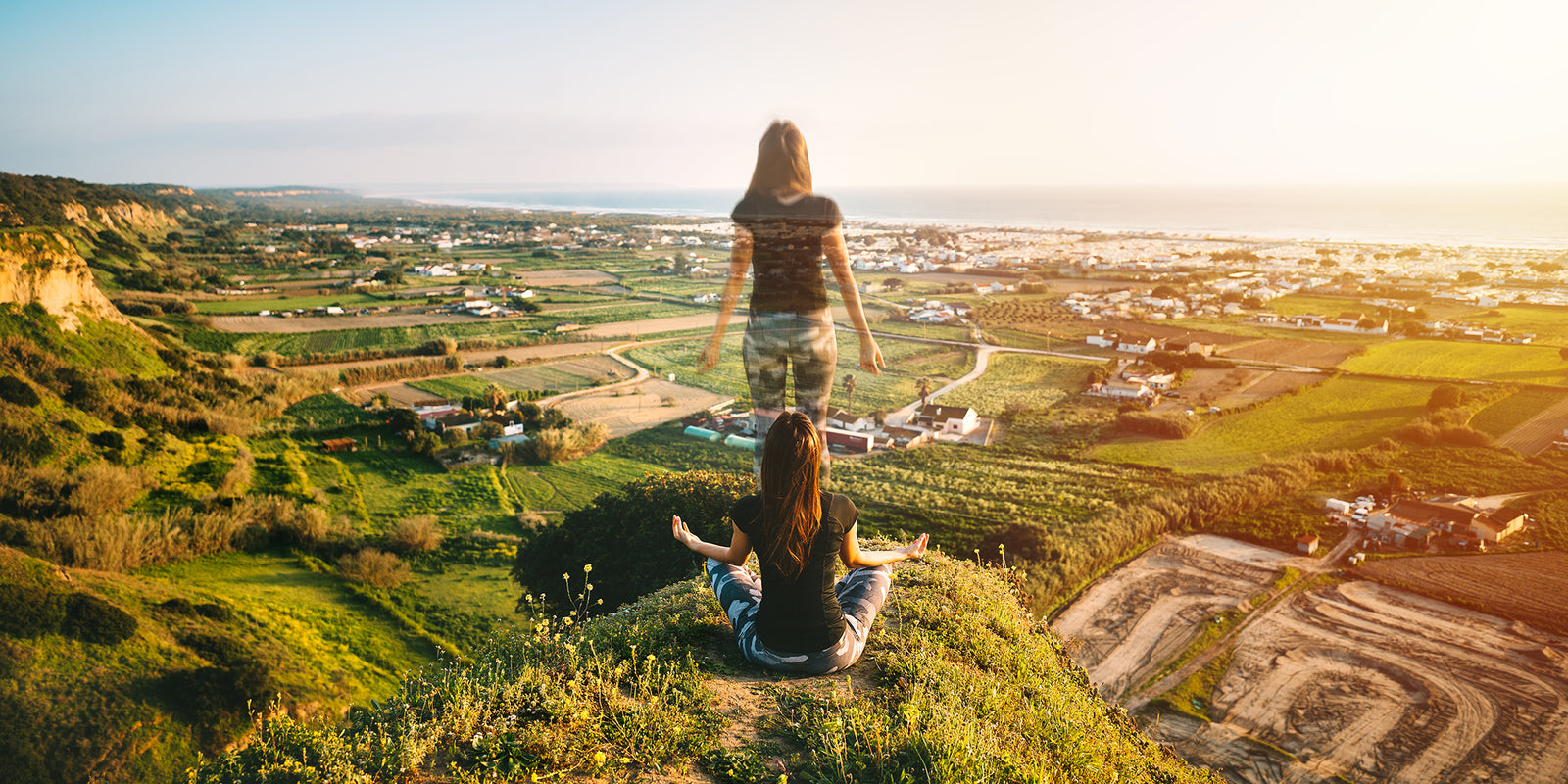 Experiencing Multiple Things at Once with Our iThere Clusters