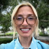 Laura Larion
